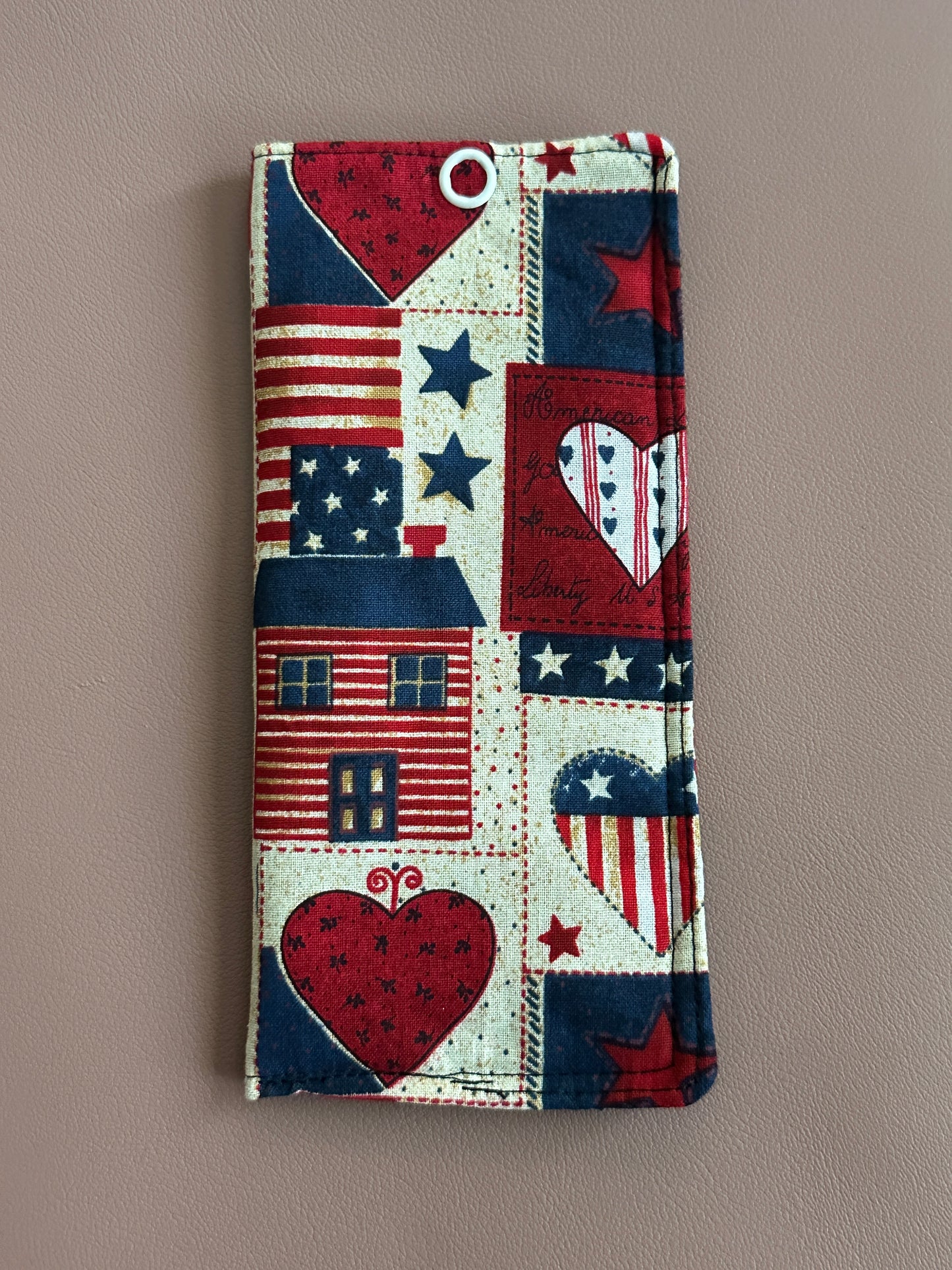 USA Heart themed Glasses Pouch