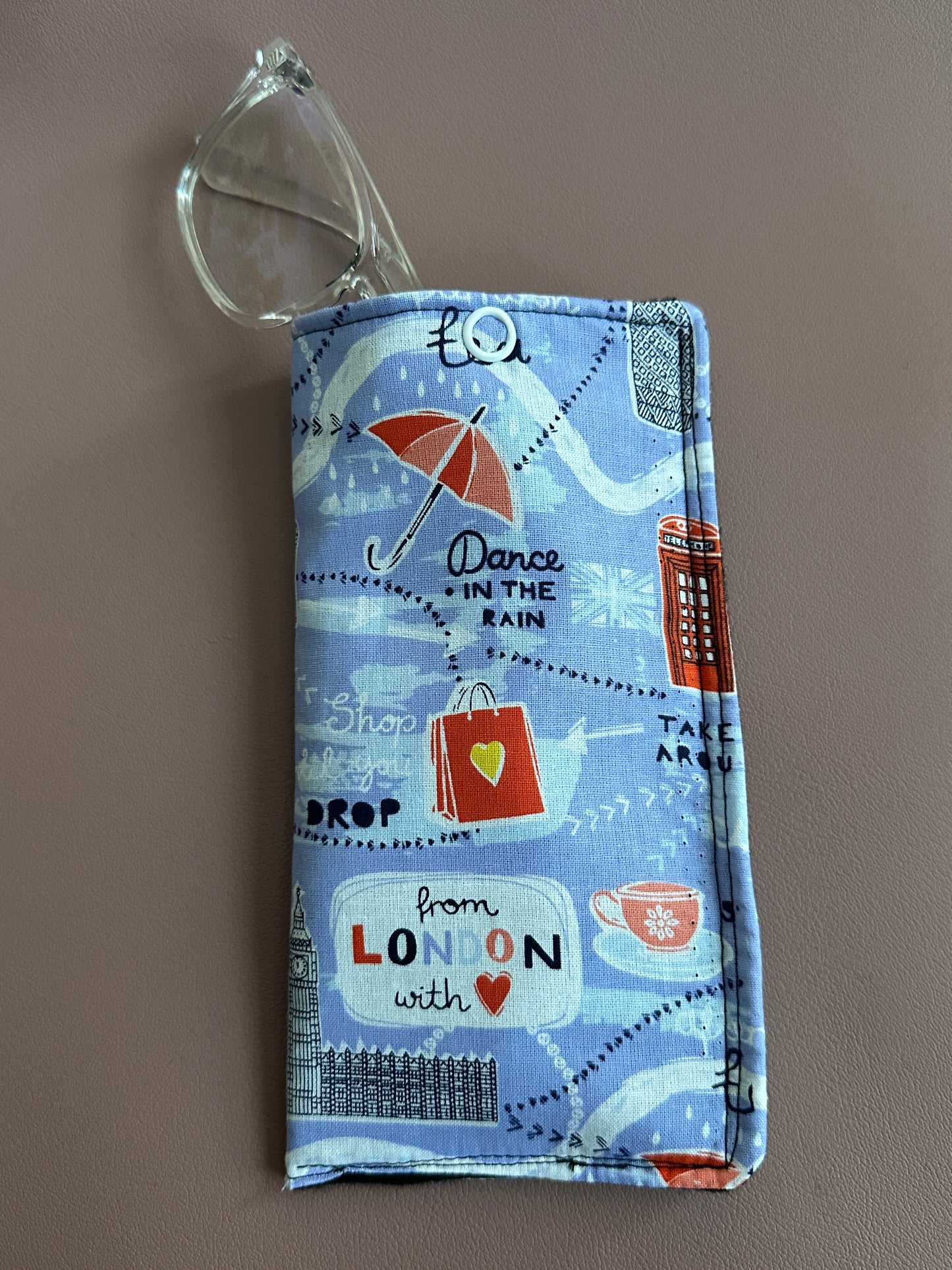 London themed Glasses Pouch